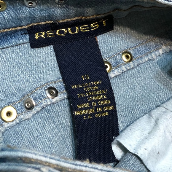 Request Studded Blue Denim Capris - Picture 5 of 7